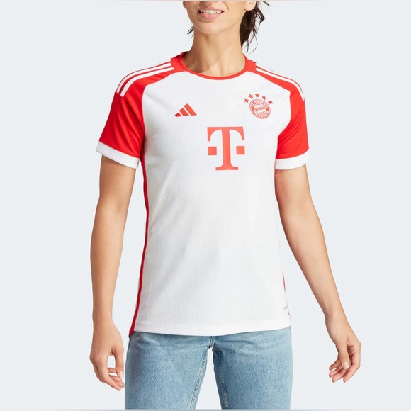Adidas Authentic FC Bayern Munich 23/24 Home IB1478 Soccer Jersey Women’s Sz: M - Picture 3 of 6